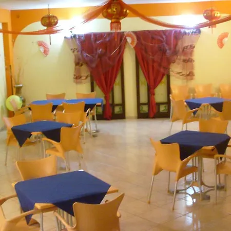 Novella Holiday's Hotel 3*