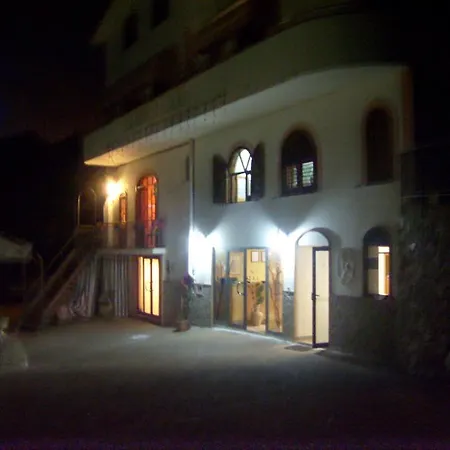 Hotel Novella Holiday's