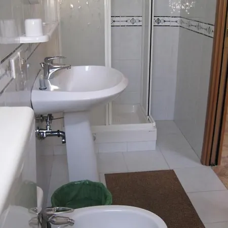 Novella Holiday's Hotel Tramonti