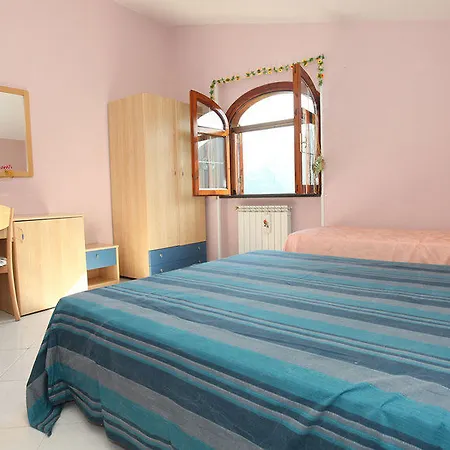 Novella Holiday's 3* Tramonti